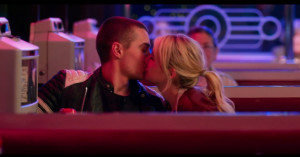 Nerve-movie-promo-picture-Emma-Roberts-and-Dave-Franco